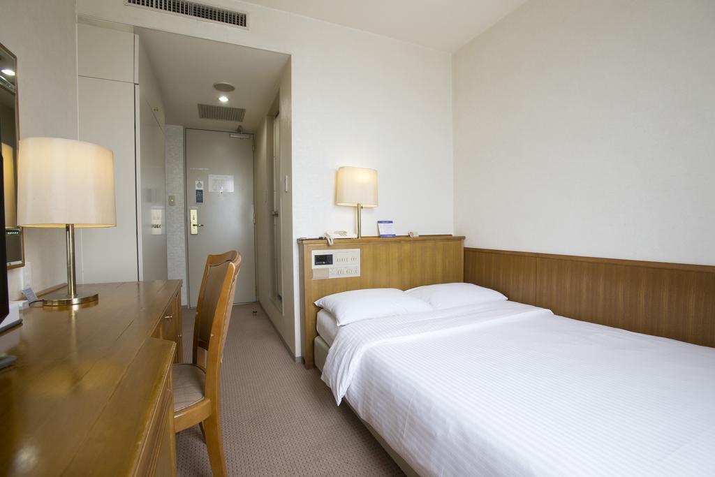 Tetoranze Makuhari Inagekaigan Hotel Chiba Exterior photo